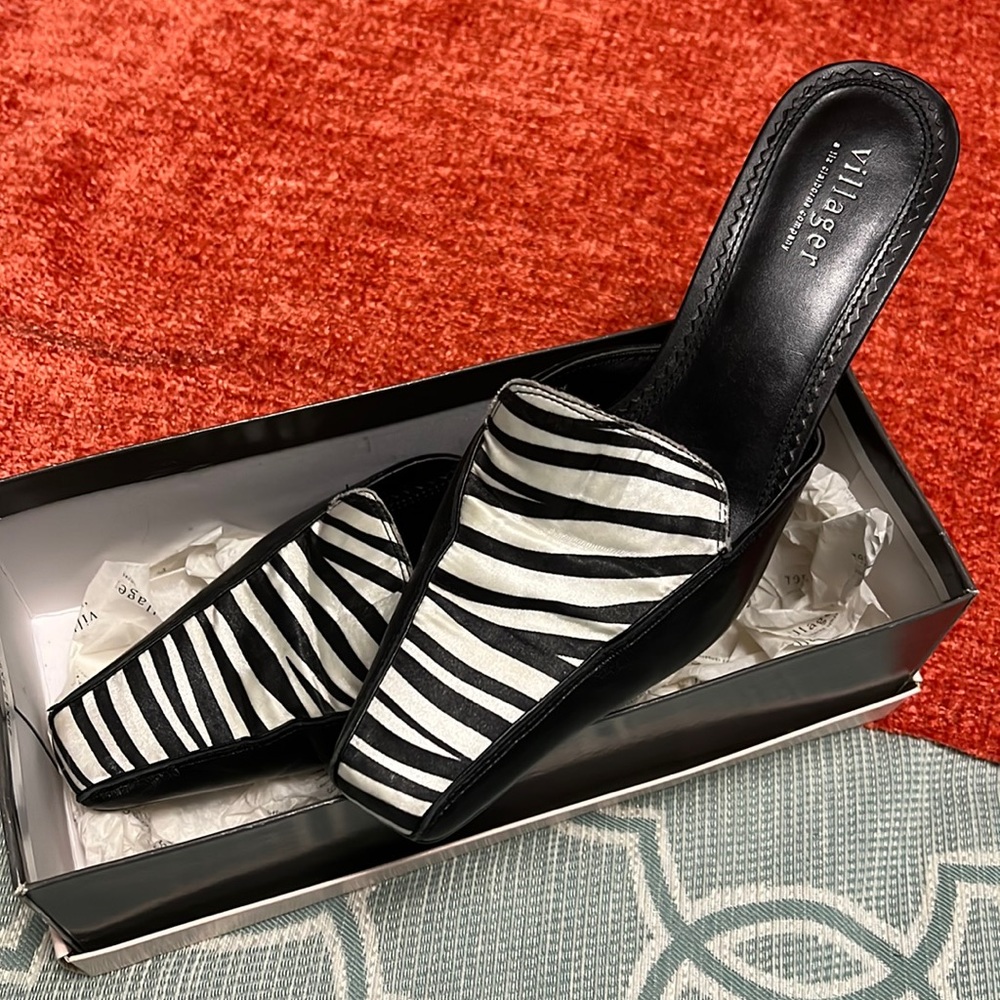 Black/White Zebra Slide w/2 3/4” heel